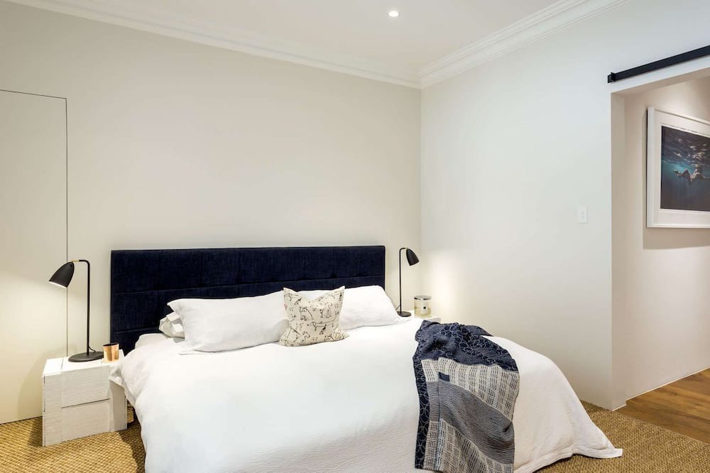 Photo of Bedroom in Potts Point