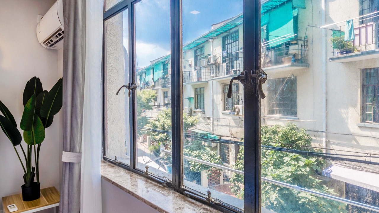 Photo of Bedroom in Huaihai Road Commercial Area