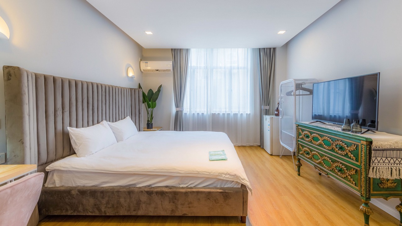 Photo of Bedroom in Huaihai Road Commercial Area