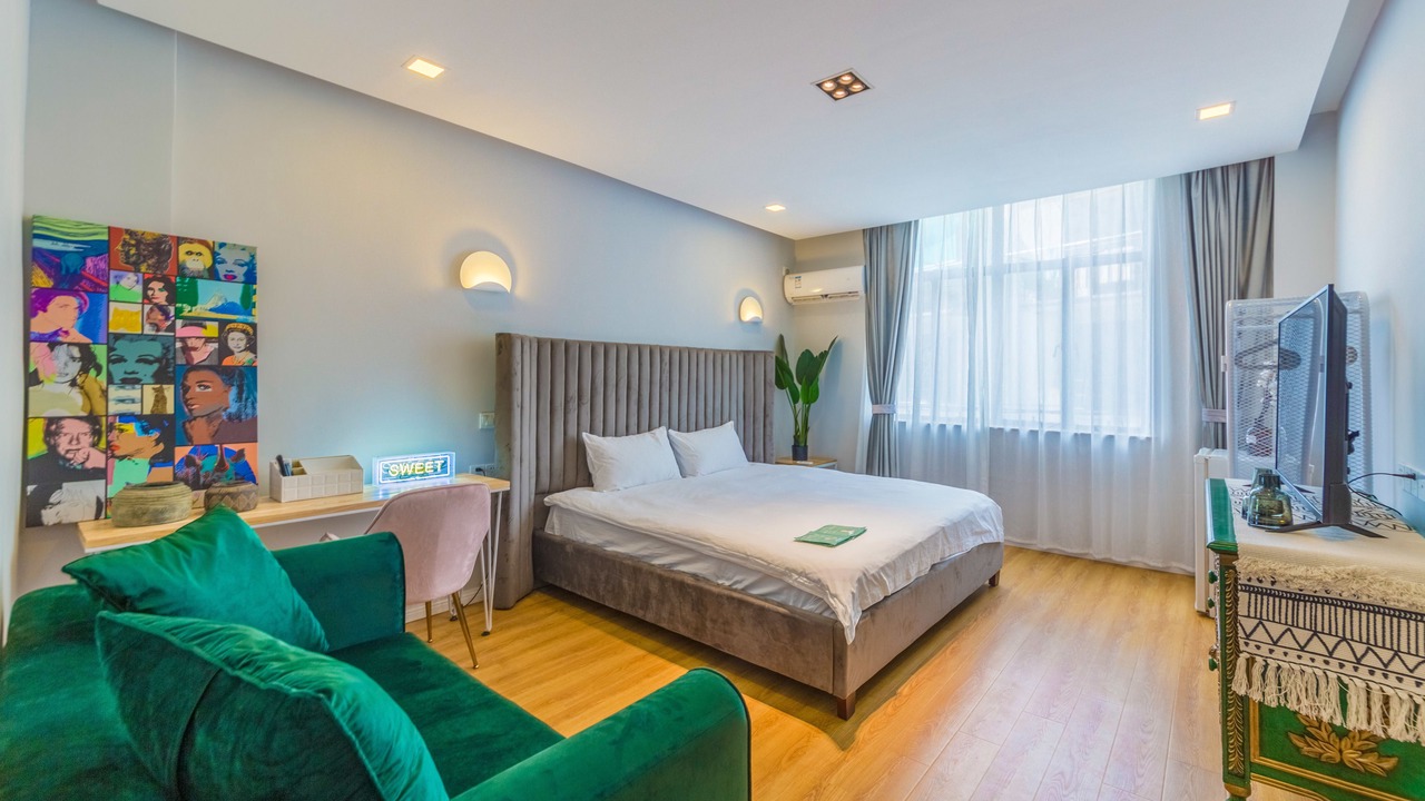 Photo of Bedroom in Huaihai Road Commercial Area