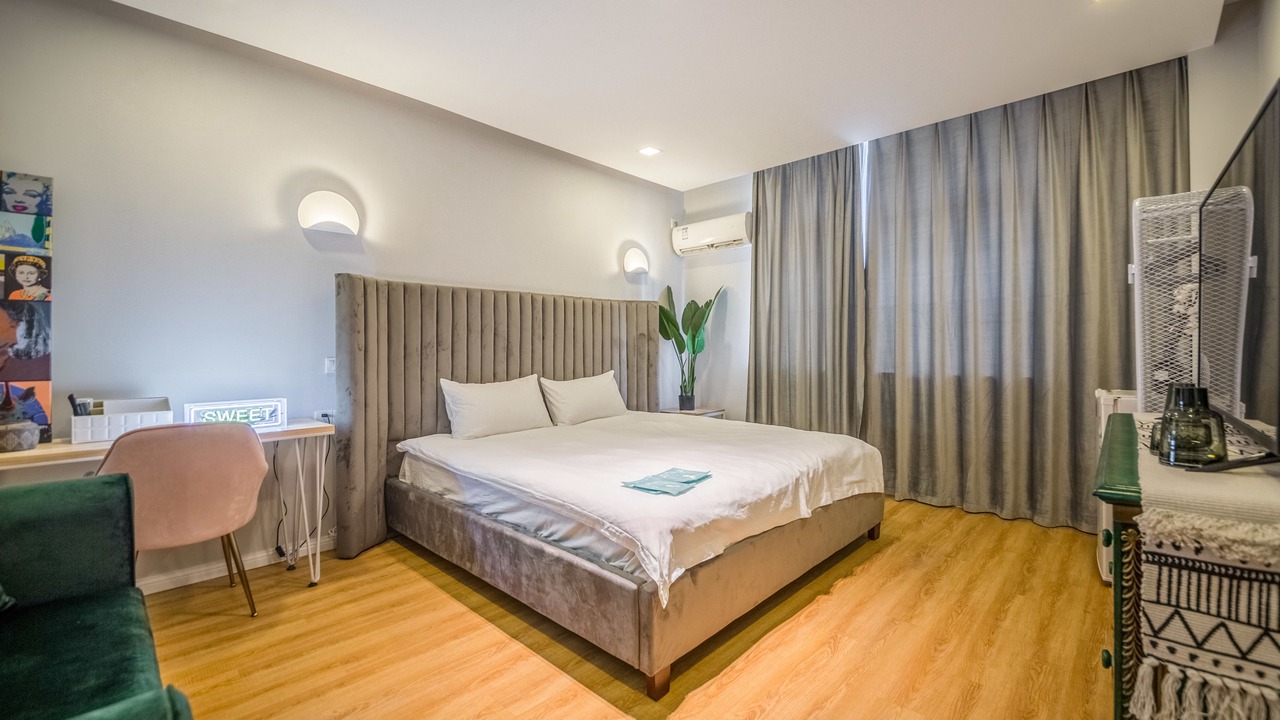 Photo of Bedroom in Huaihai Road Commercial Area