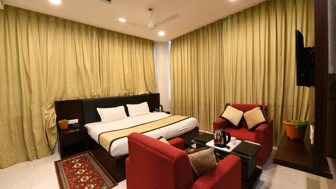 Photo of Bedroom in Mathura