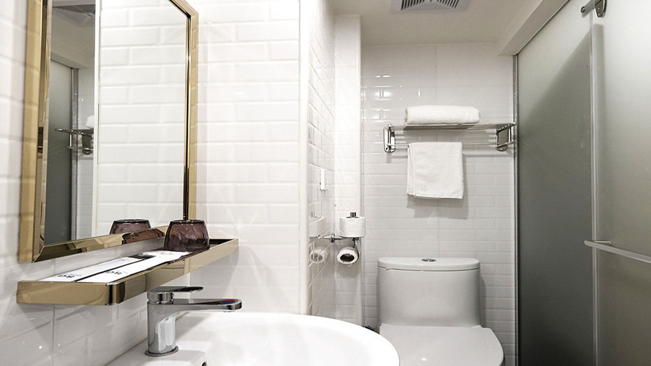 Photo of Bathroom in Jing'an