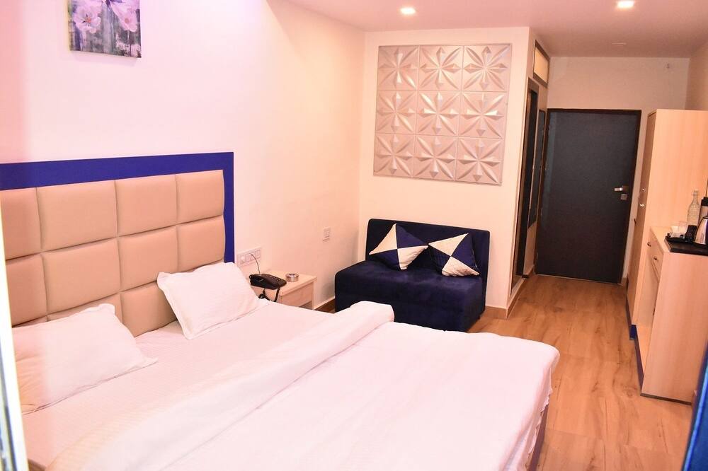 Photo of Bedroom in Mathura