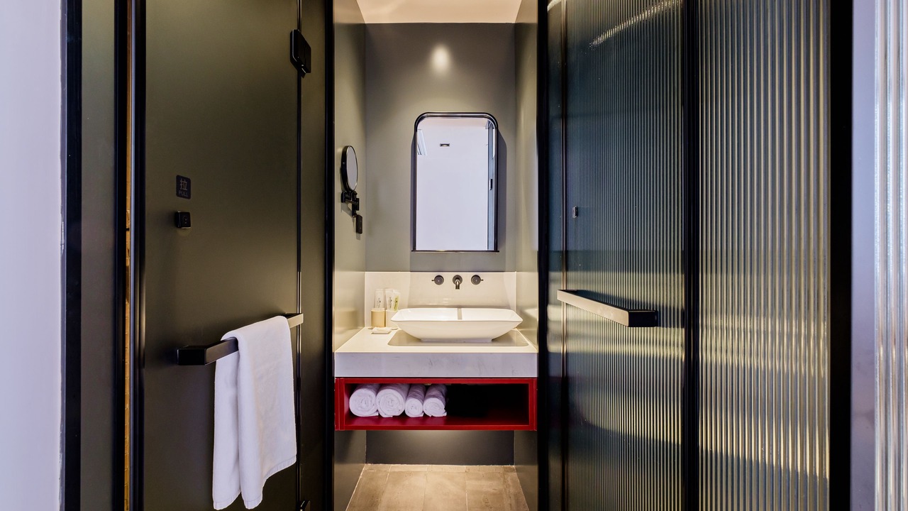 Photo of Bathroom in Suzhou Old Town