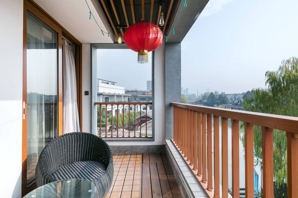 Photo of Bedroom in Deqing County