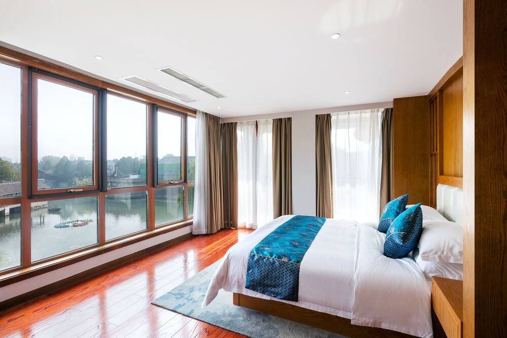 Photo of Bedroom in Deqing County