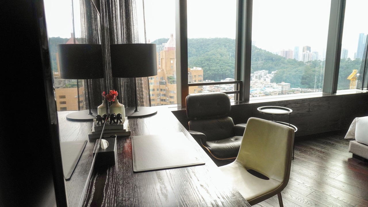Photo of Bedroom in Luohu