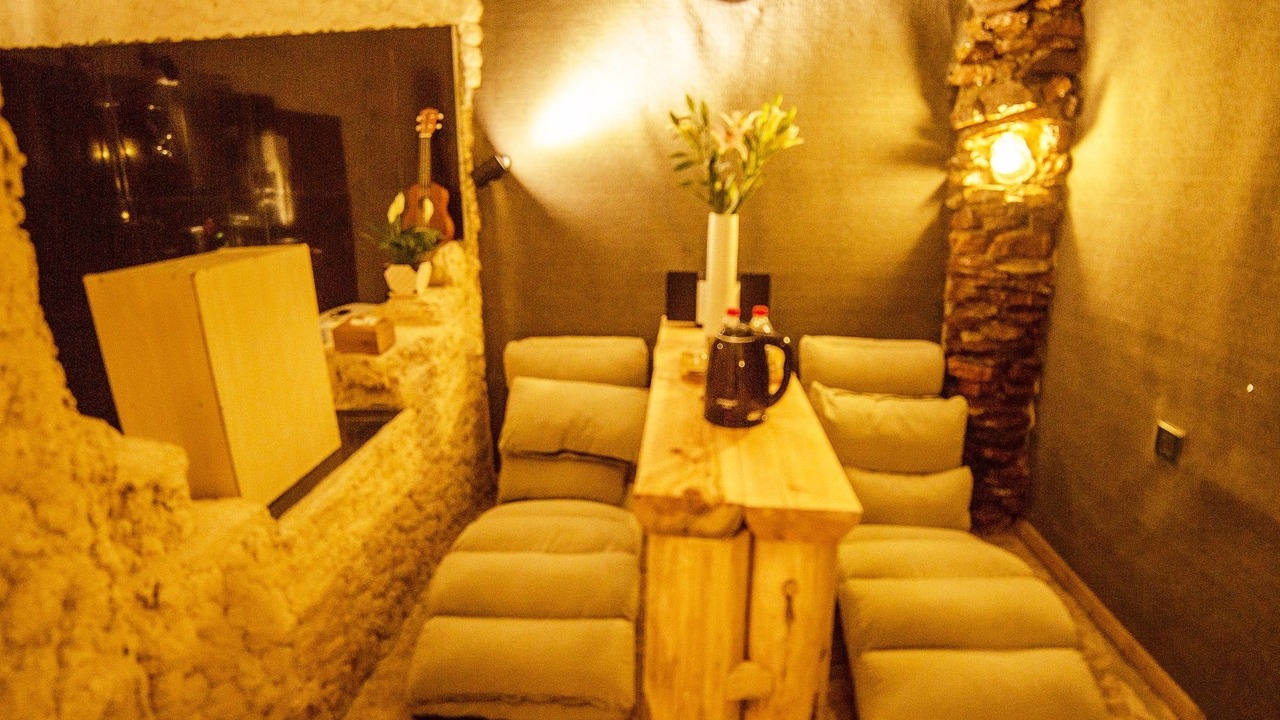 Photo of Bedroom in Shangri-La