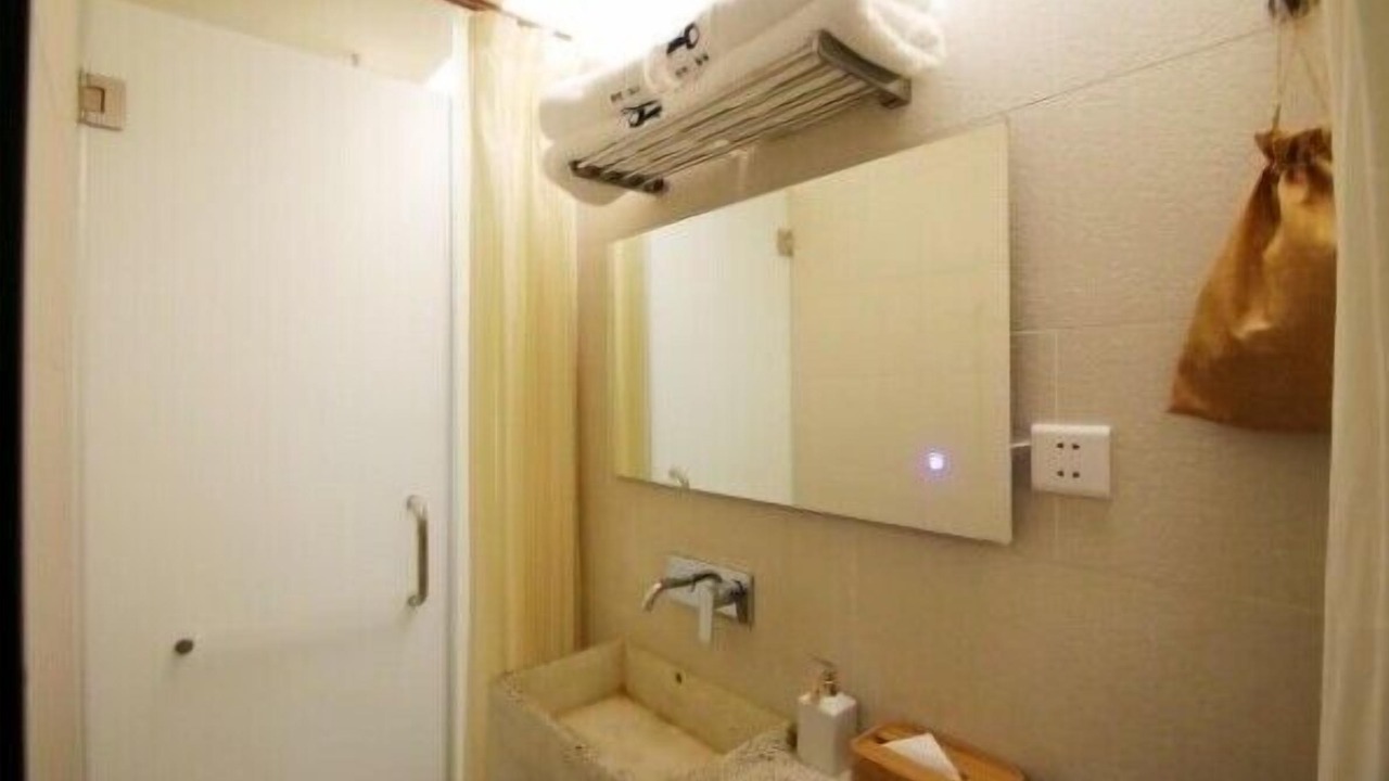 Photo of Bathroom in Dapuqiao