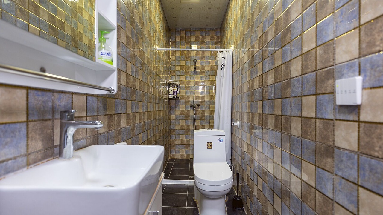 Photo of Bathroom in Huairou