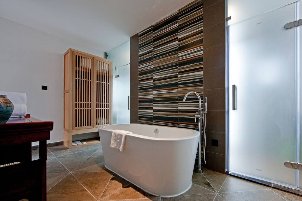 Photo of Bathroom in Tunxi