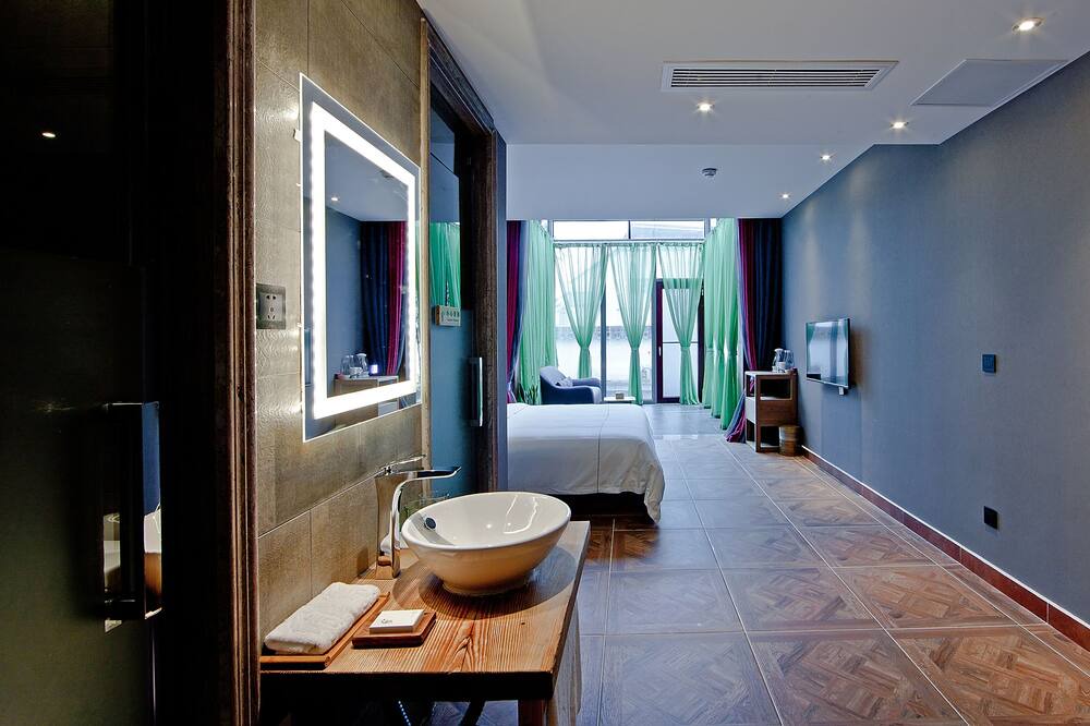 Photo of Bathroom in Tunxi