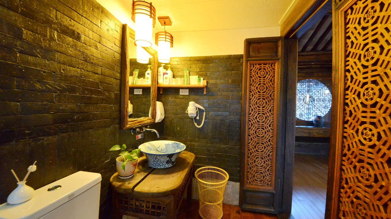 Photo of Bathroom in Shuhe Old Town