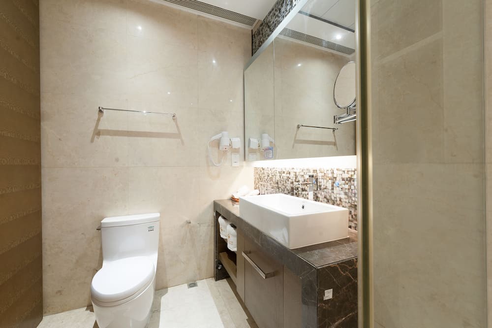 Photo of Bathroom in Guangzhou Central Business District