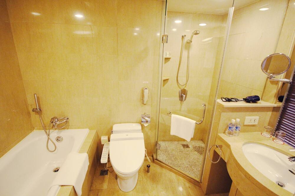 Photo of Bathroom in Dalian City Center