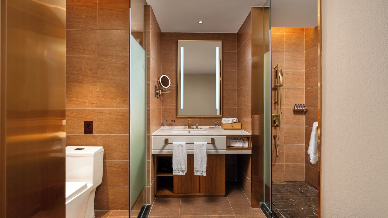 Photo of Bathroom in Beijing Road