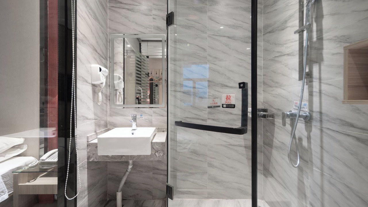 Photo of Bathroom in Bao'an