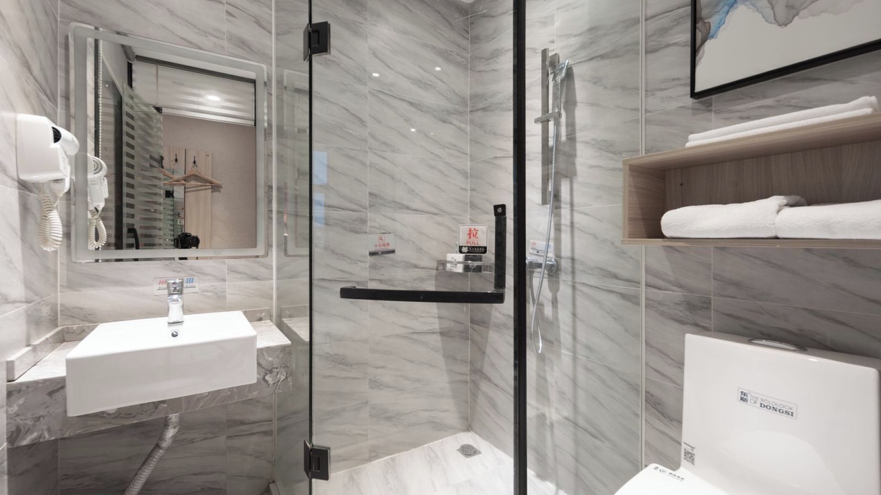 Photo of Bathroom in Bao'an