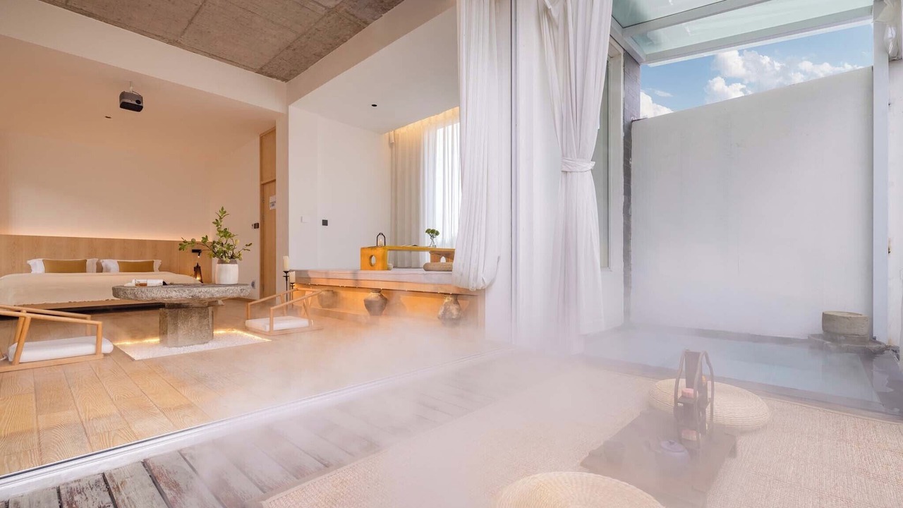 Photo of Bedroom in Dali Ancient Town