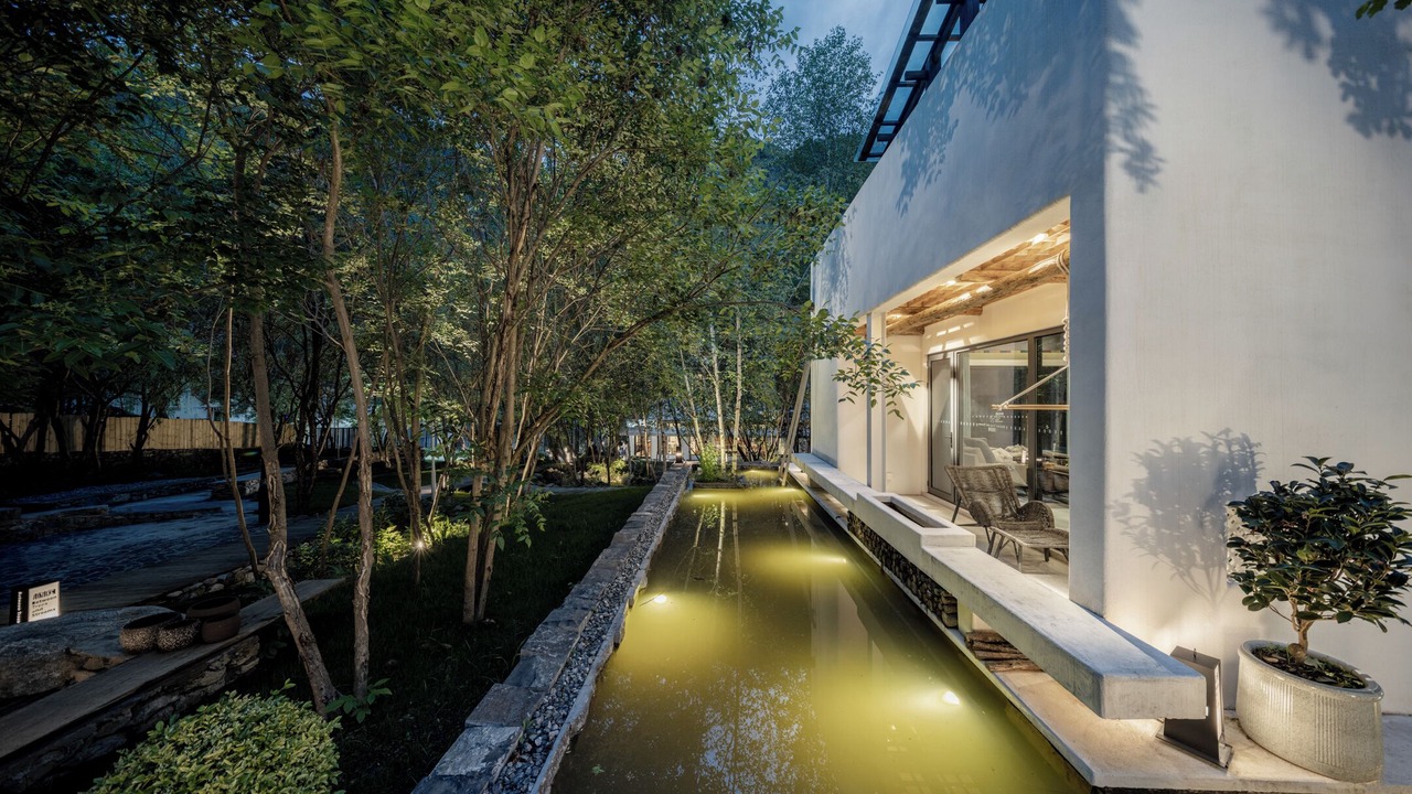 Photo of Patio Balcony in Jiuzhaigou