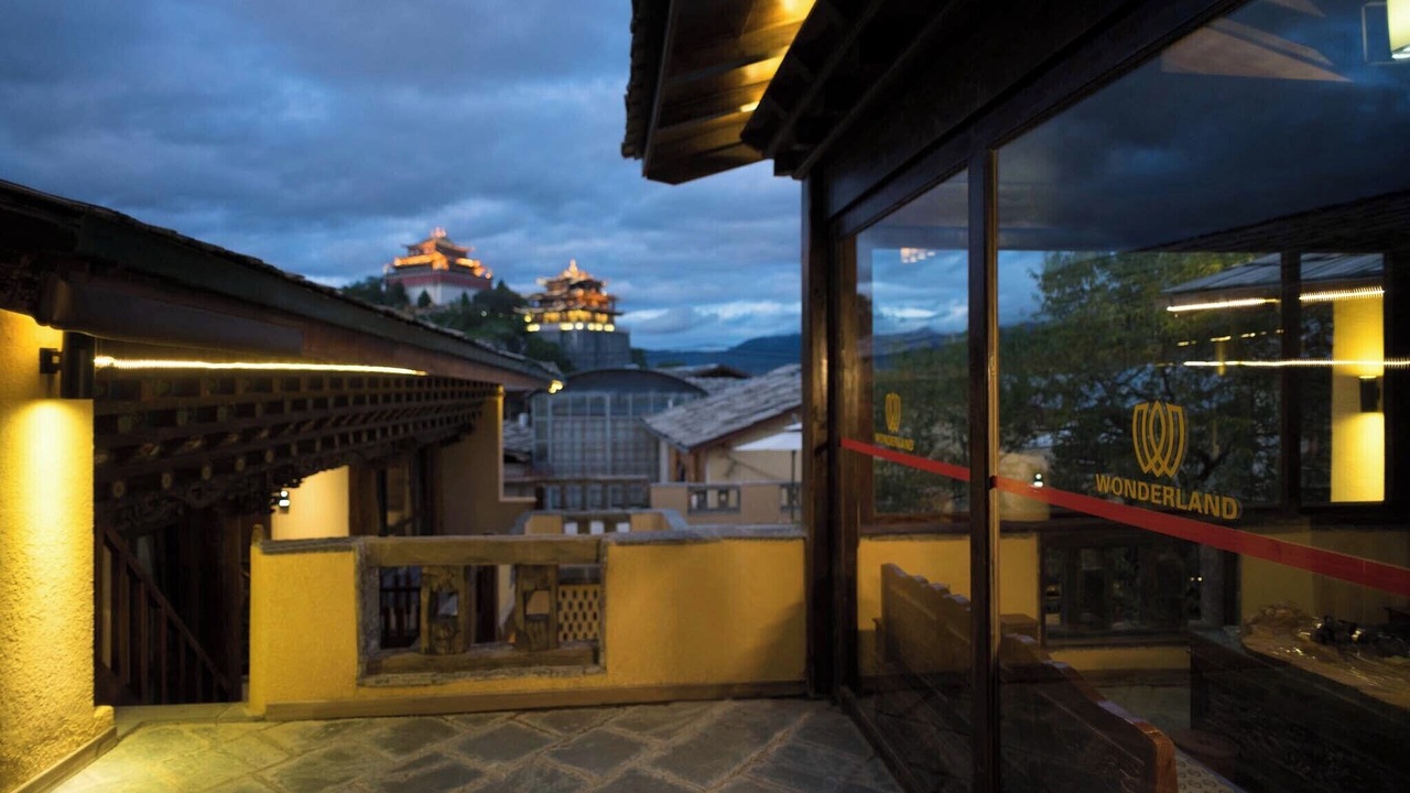 Photo of Patio Balcony in Shangri-La