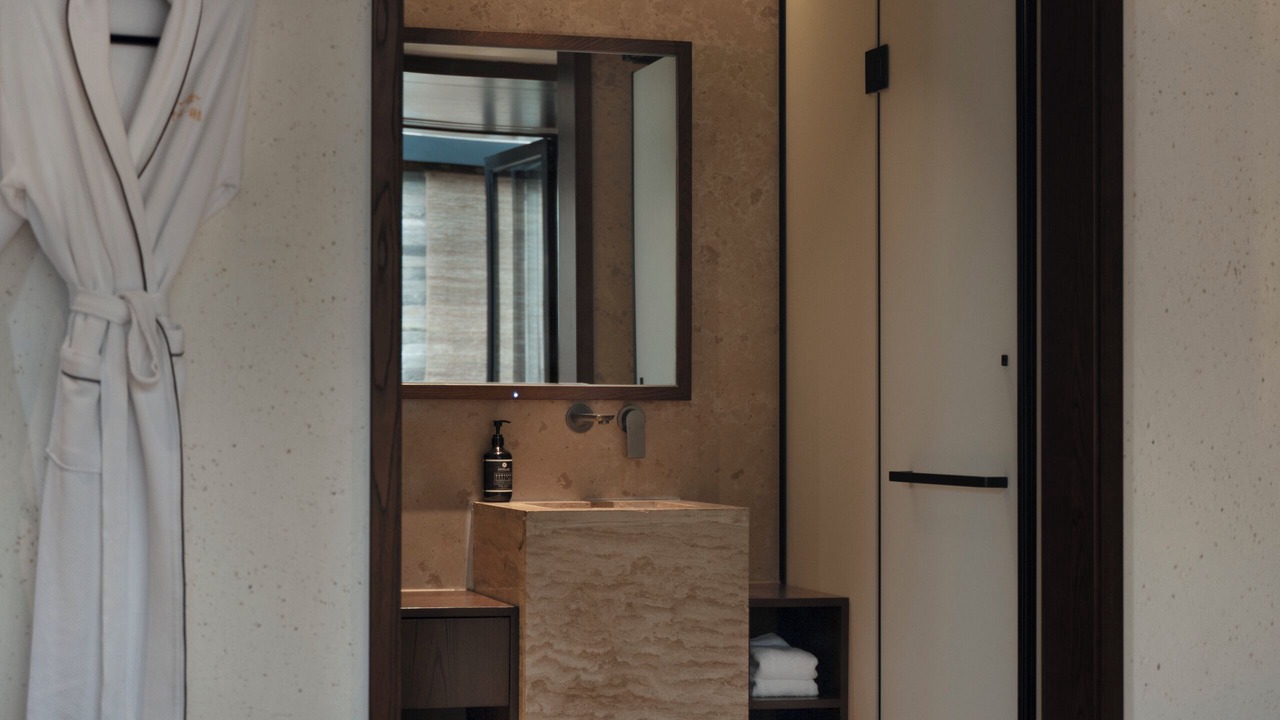 Photo of Bathroom in Datong City Center