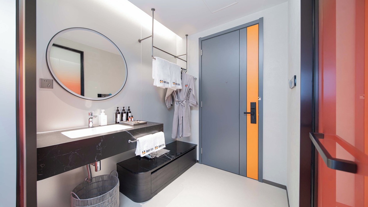Photo of Bathroom in Xiangzhou District