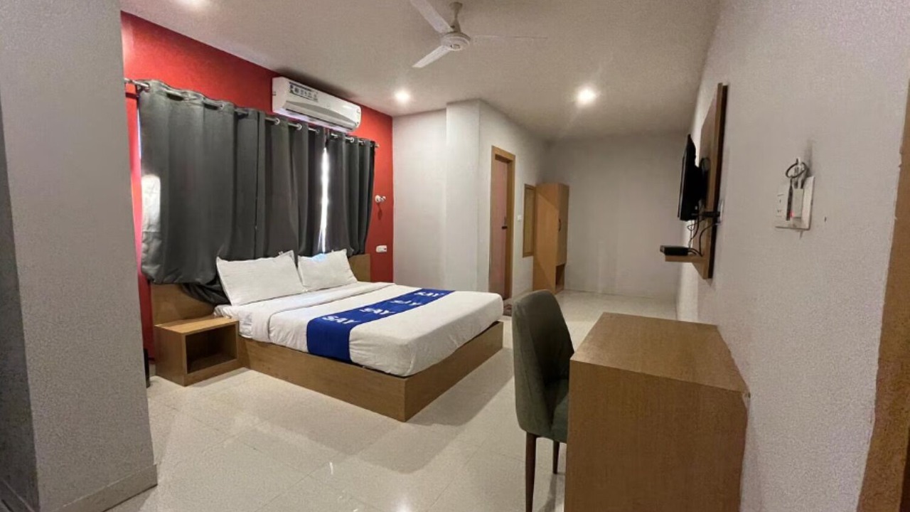 Photo of Bedroom in Khatu