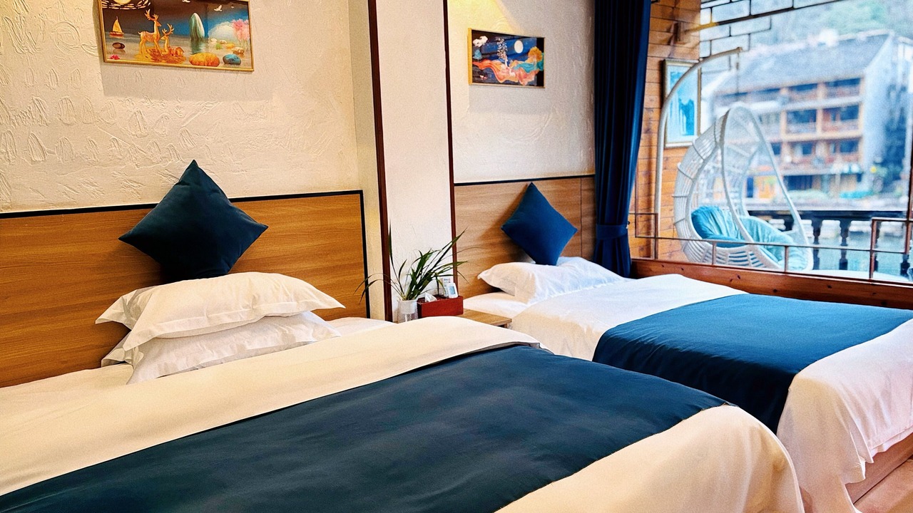 Photo of Bedroom in Fenghuang