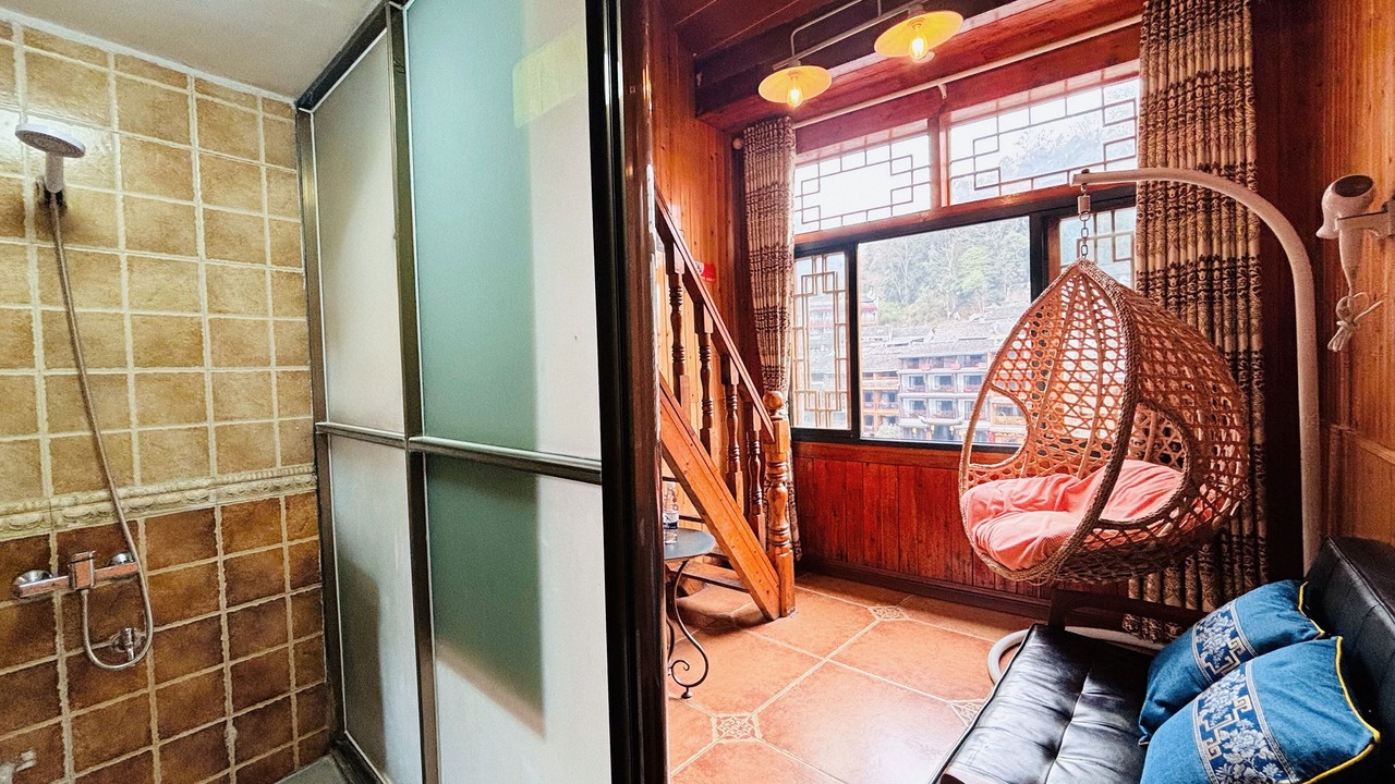 Photo of Bedroom in Fenghuang