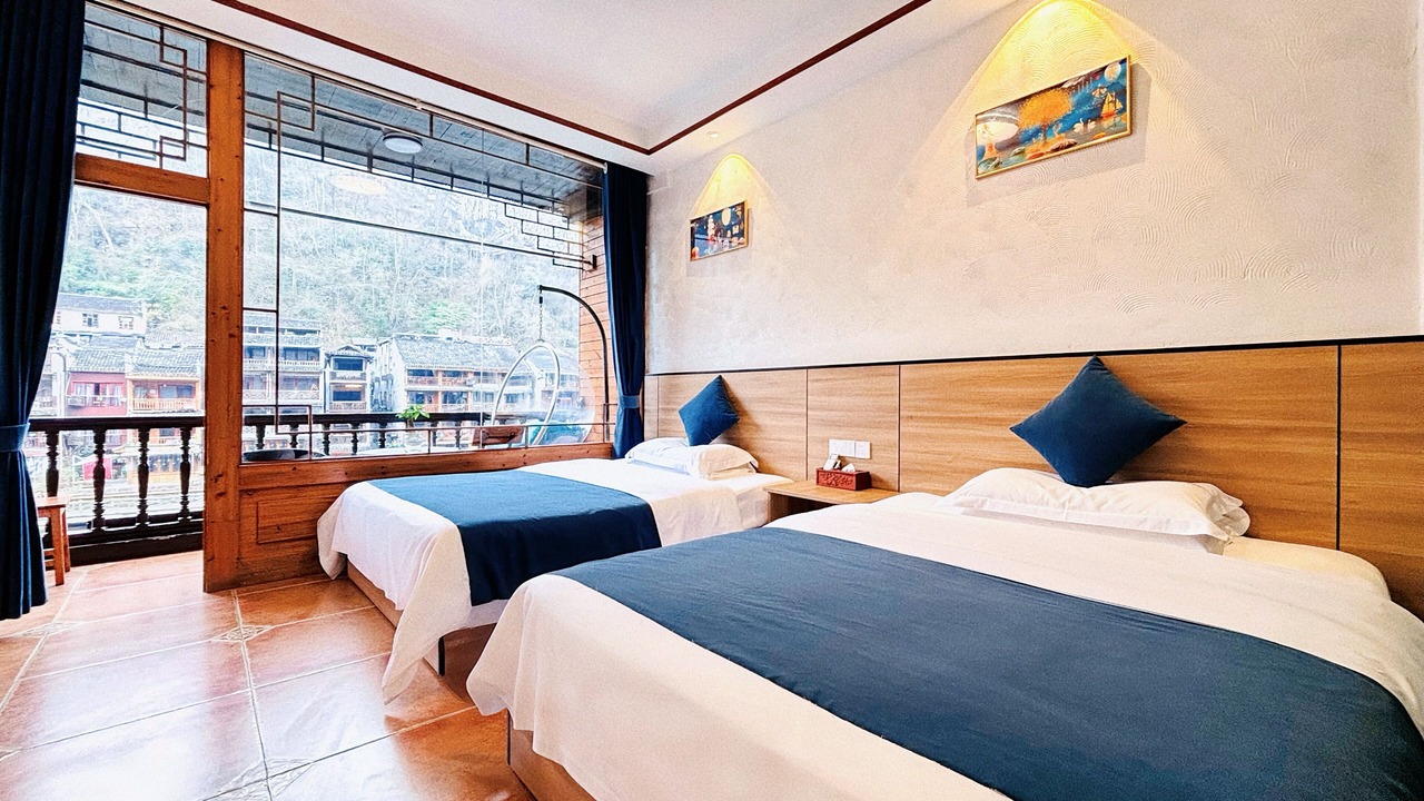 Photo of Bedroom in Fenghuang