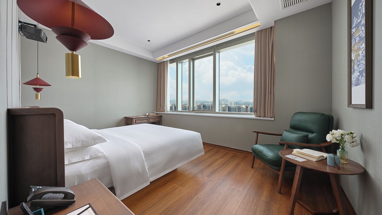 Photo of Bedroom in Luohu