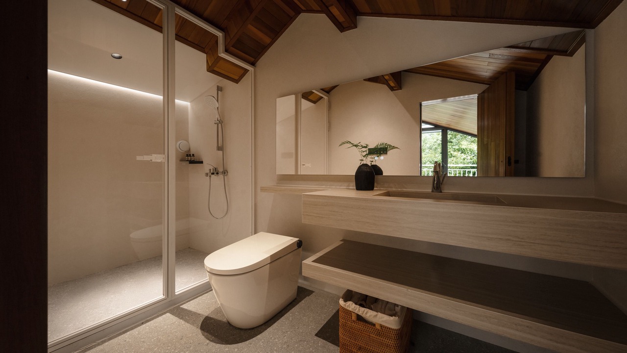 Photo of Bathroom in Dujiangyan