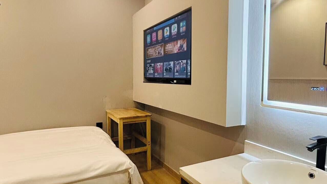 Photo of Bedroom in Changshou Road