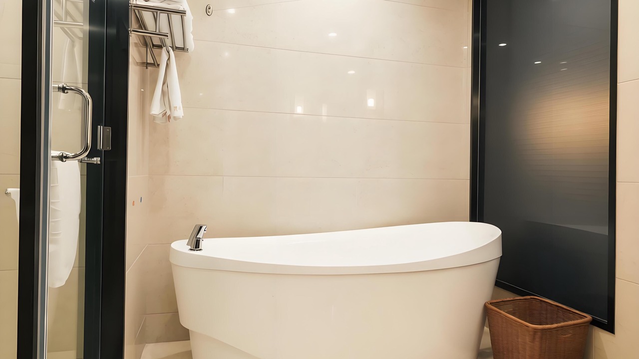 Photo of Bathroom in Shangri-La