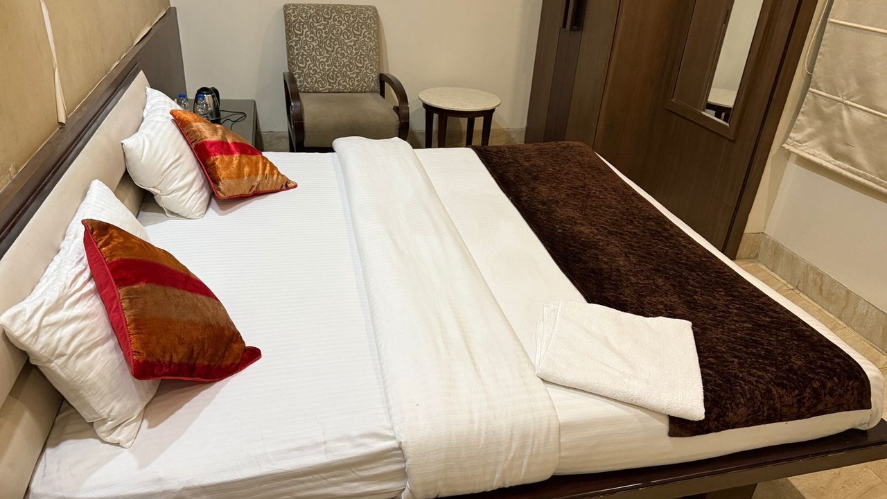 Photo of Bedroom in Gauripur