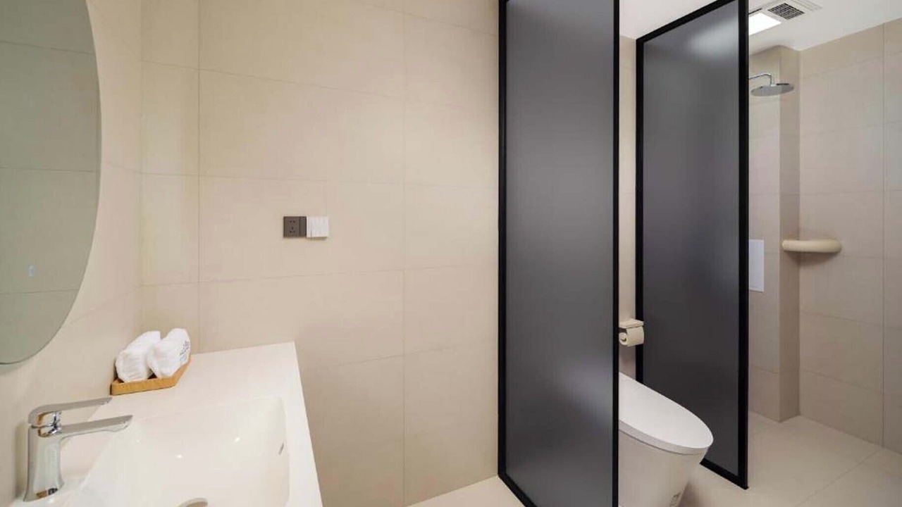 Photo of Bathroom in Dali