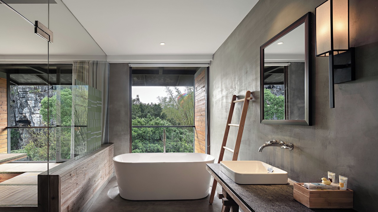 Photo of Bathroom in Ten Mile Gallery