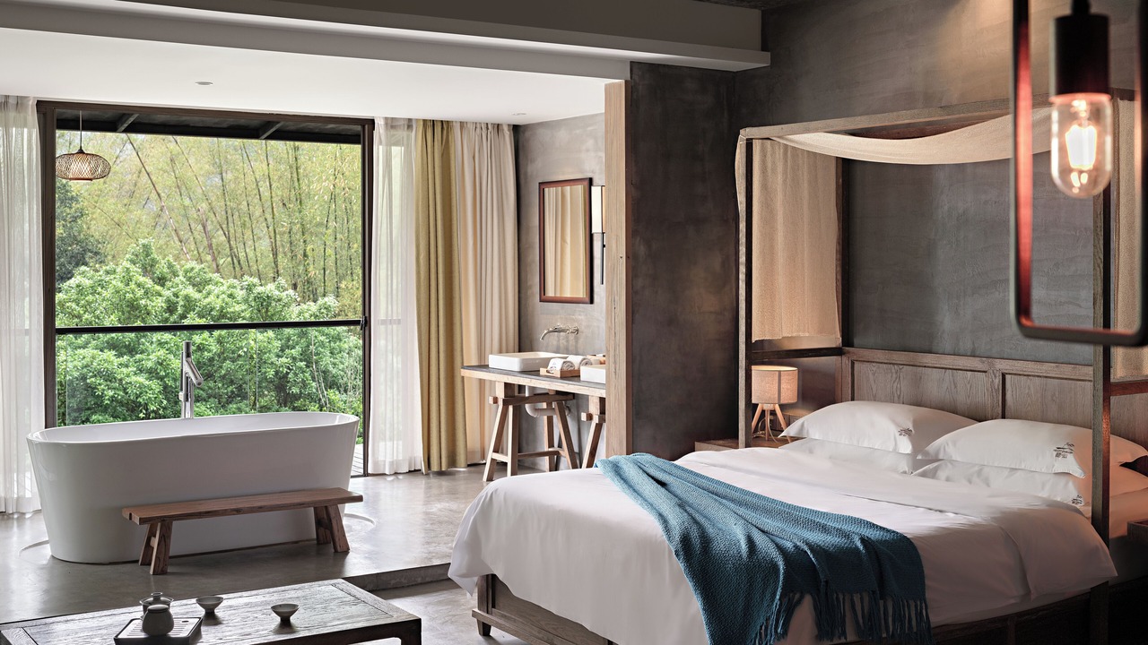 Photo of Bedroom in Ten Mile Gallery