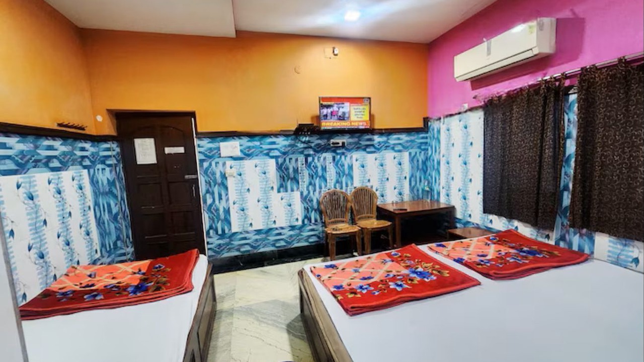 Photo of Bedroom in Sealdah