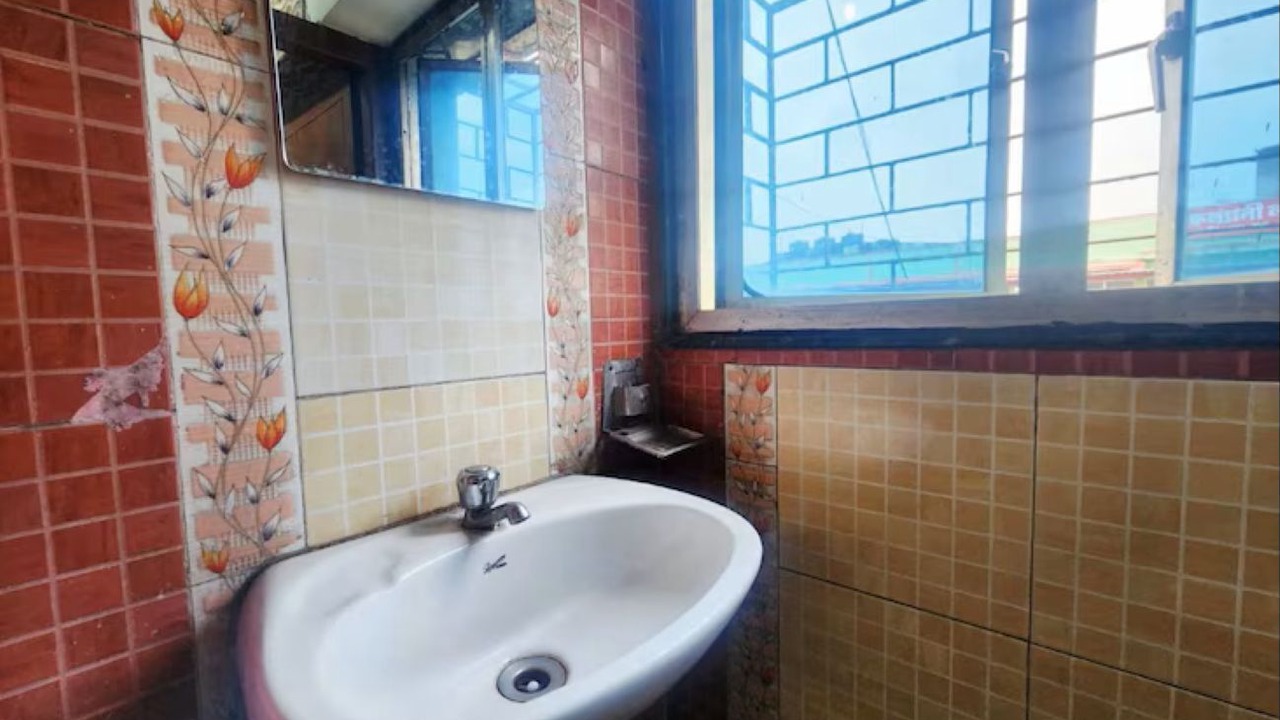 Photo of Bathroom in Sealdah