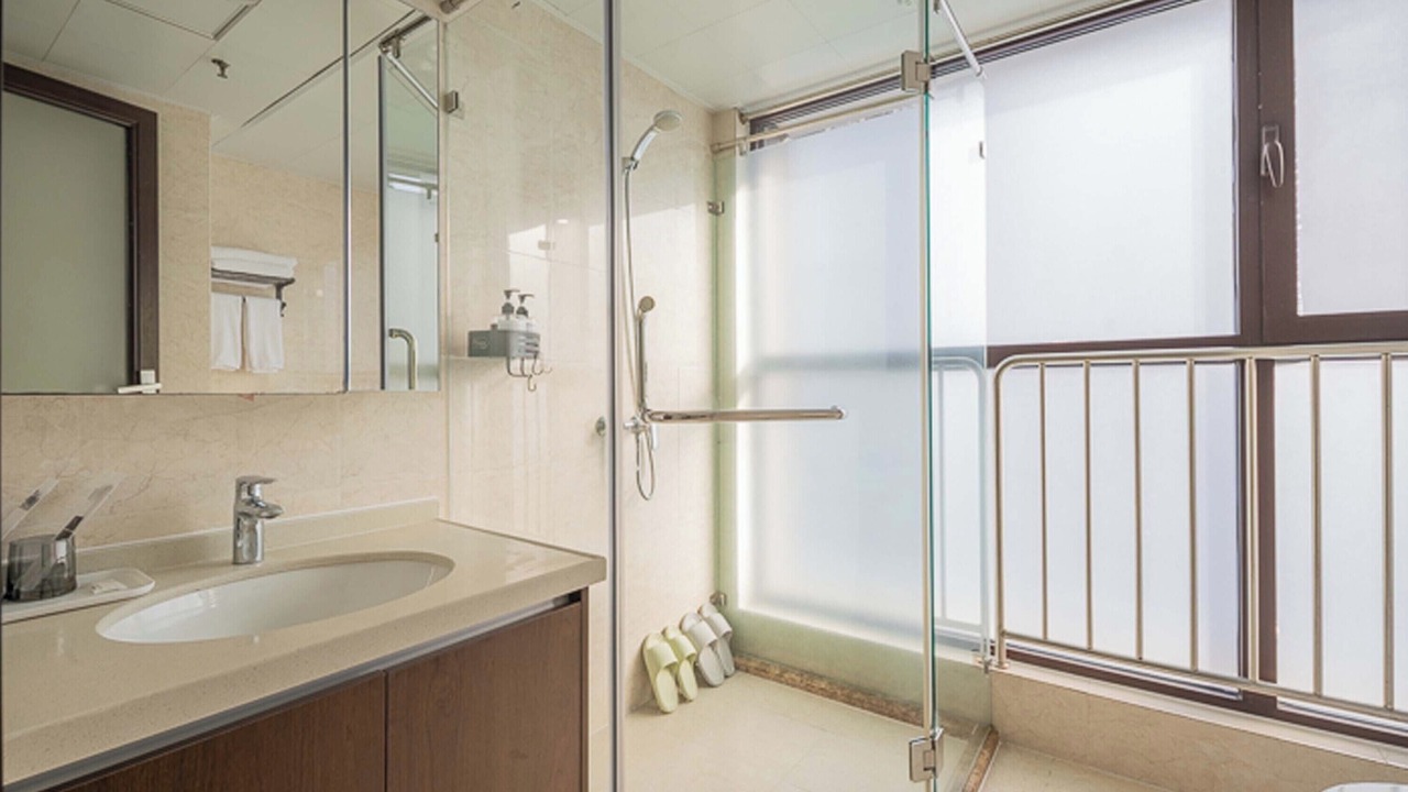 Photo of Bathroom in Shen He