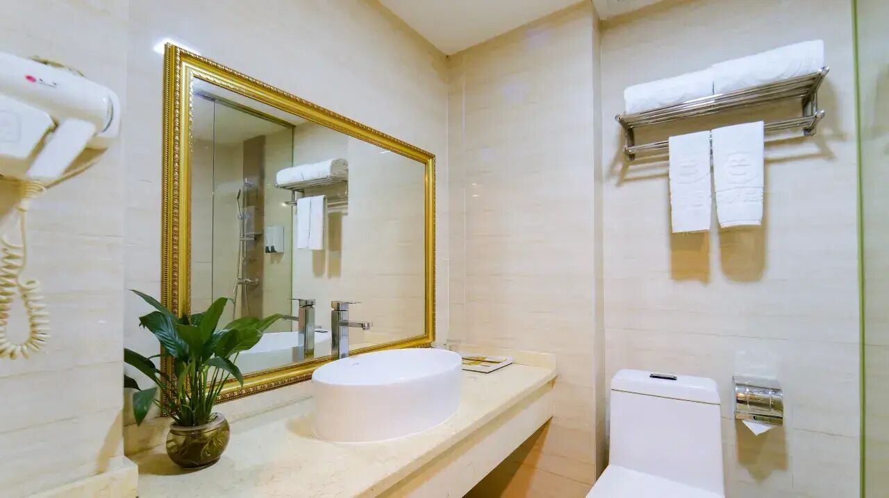 Photo of Bathroom in Longhua District