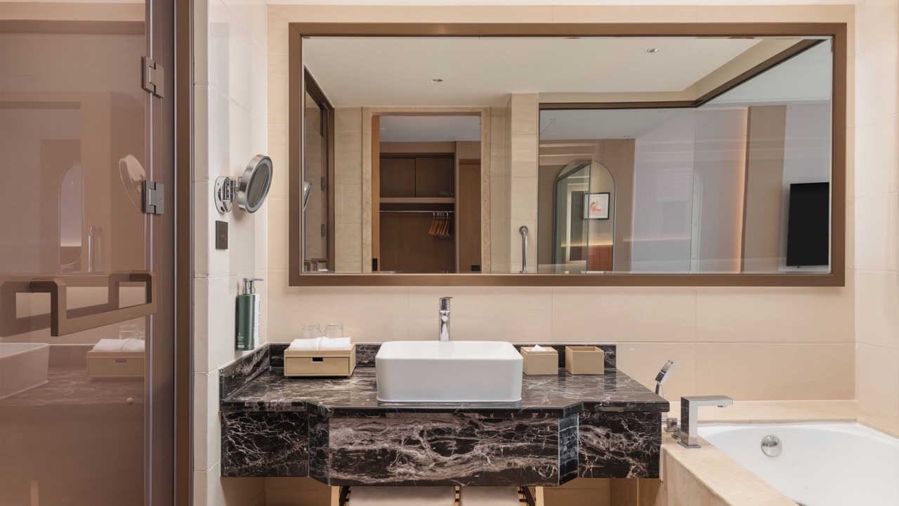 Photo of Bathroom in Houjie