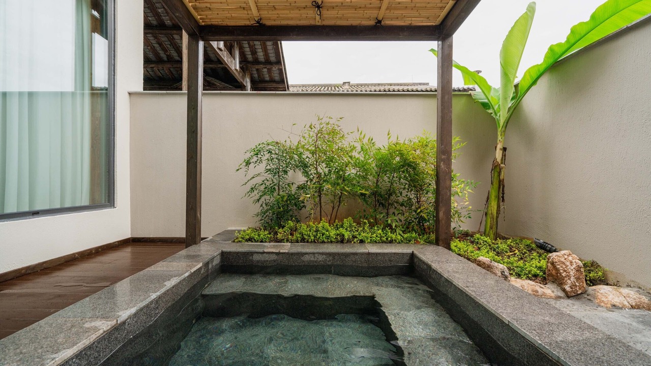 Photo of Bedroom in Emeishan