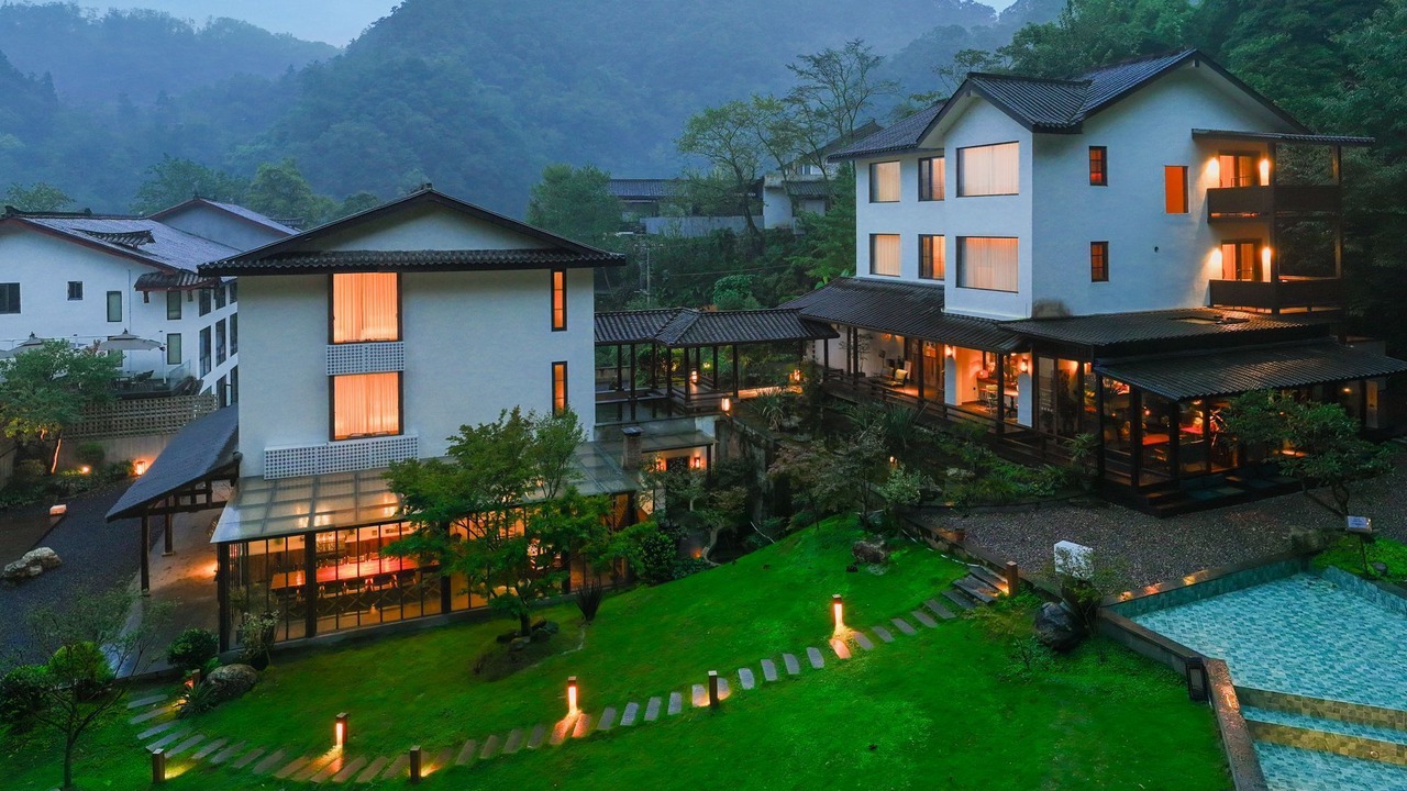 Photo of Outdoor in Emeishan