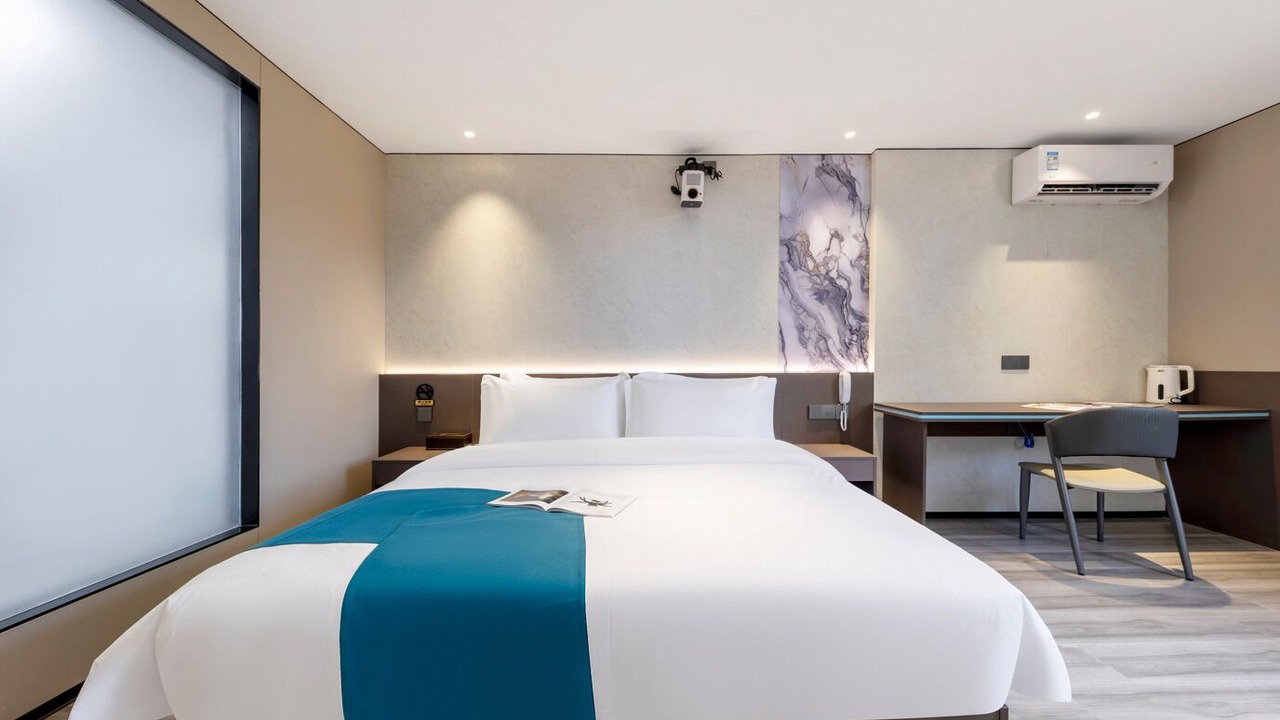 Photo of Bedroom in Lougang