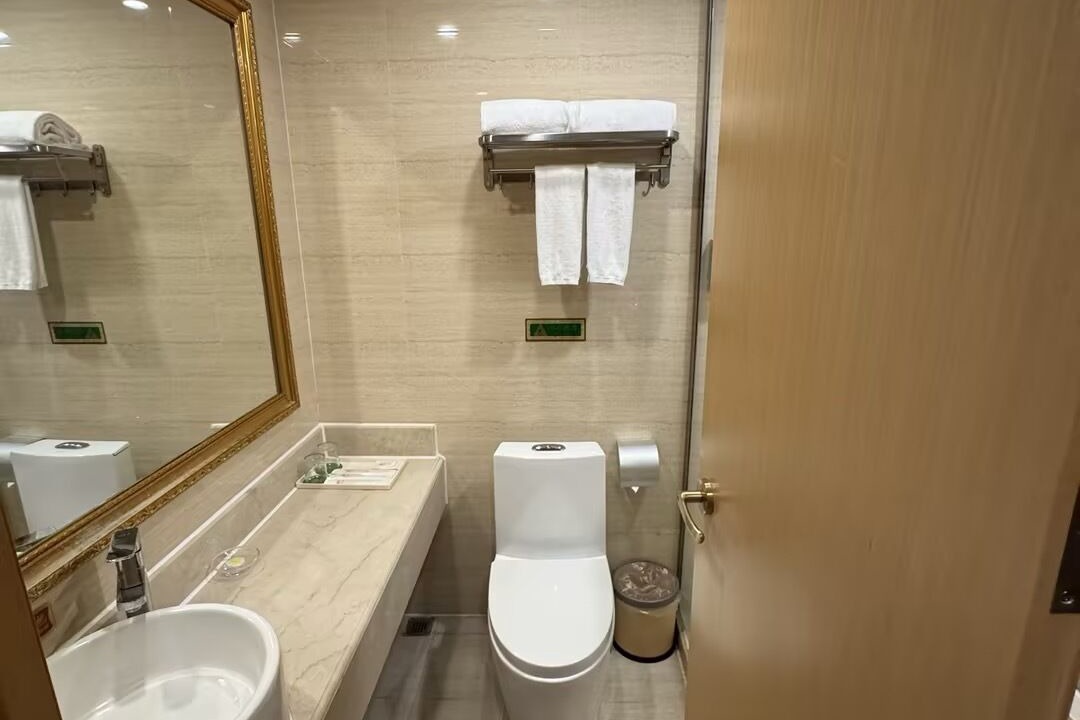 Photo of Bathroom in Haizhu