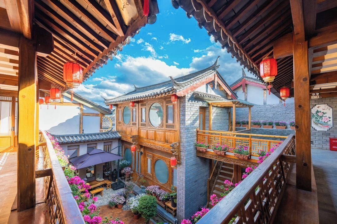 Photo of Patio Balcony in Dayan Old Town